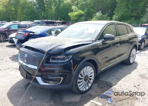 2019 Lincoln Nautilus Black Label z USA, uszkodzony, nr VIN 2LMPJ9JP0KBL46286